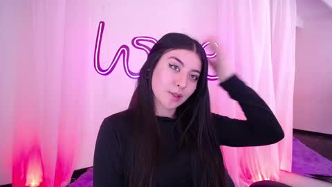 Snapshot of im_rosse_ chatting on September 17, 8:45 pm Jade Rosse online show from September 17, 8:45 pm