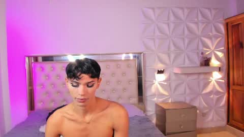 im_sebaslopez online show from May 29, 11:30 am