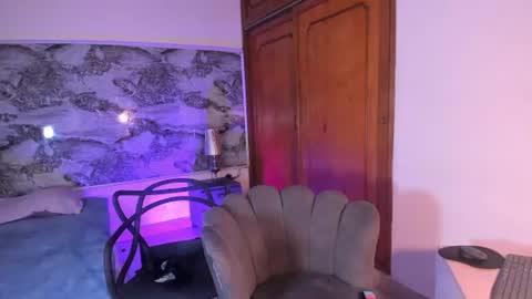 im_xandersmith online show from June 26, 12:10 pm