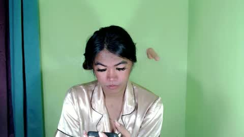 Snapshot of im_yourfairyannaxx chatting on February 16, 12:52 am im_yourfairyannaxx online show from February 16, 12:52 am