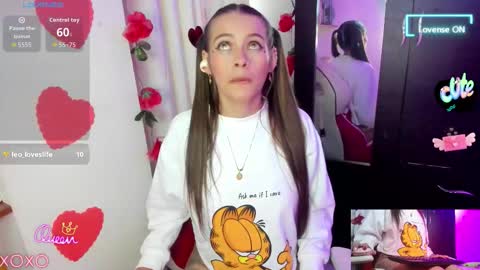 Lisa Hyga online show from February 25, 11:08 pm