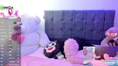 Lisa Hyga online show from October 16, 8:51 pm