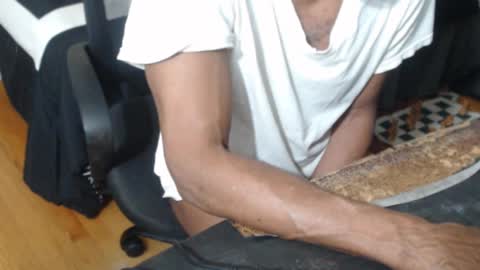 Snapshot of imanlolo789__ chatting on December 11, 10:03 am Imanlolo789 formerly known as Slimrodxxx independent model online show from December 11, 10:03 am