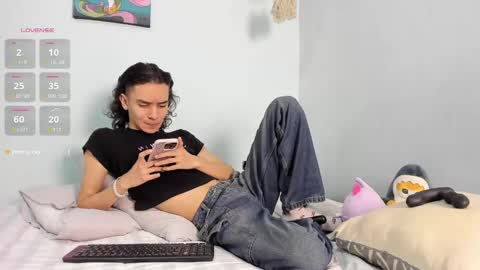 Snapshot of imcoltonalvin chatting on February 26, 2:30 am Colton Alvin Independent model online show from February 26, 2:30 am
