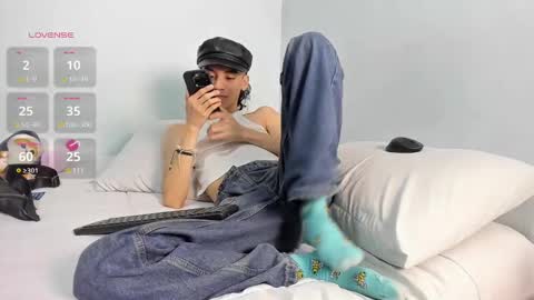 Snapshot of imcoltonalvin chatting on February 27, 3:40 am Colton Alvin Independent model online show from February 27, 3:40 am