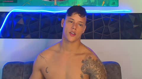 imconor online show from December 5, 1:53 am