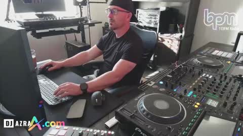 DJ Azra online show from January 31, 11:13 pm