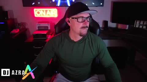 DJ Azra online show from February 7, 4:16 am