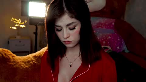 Joanna  Independent model. online show from March 4, 8:00 am