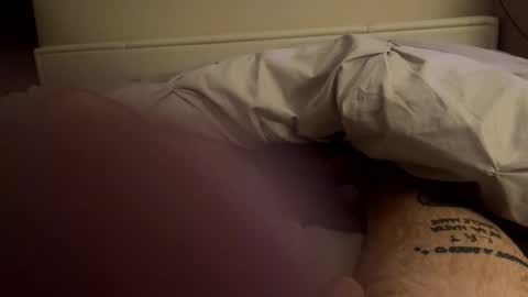 imjoe32 online show from February 1, 1:35 am