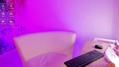 Leana online show from October 25, 2:34 am