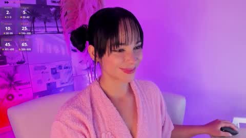 Snapshot of imleana chatting on September 12, 10:45 pm Leana online show from September 12, 10:45 pm