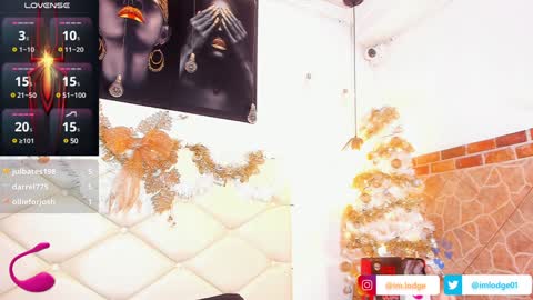 Snapshot of imlodge chatting on December 12, 4:37 am Camilo Lodge online show from December 12, 4:37 am