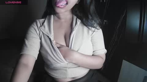 ROSE online show from December 4, 7:24 pm