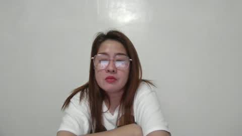 Snapshot of immaculate02 chatting on March 9, 4:33 pm Immaculate02 online show from March 9, 4:33 pm