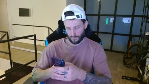 immumu online show from January 15, 4:16 pm