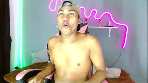 imperial_lust online show from September 26, 8:00 am