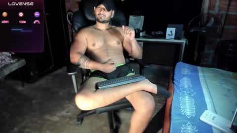 Snapshot of imperion_king chatting on January 31, 4:25 am Imperion King online show from January 31, 4:25 am