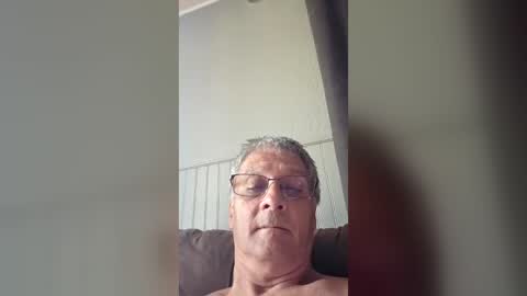 imsmrtatrenos online show from July 8, 12:30 pm