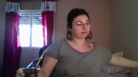 Florencia online show from December 3, 4:18 pm