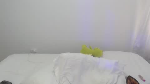 imsweetlips online show from September 30, 2:49 pm