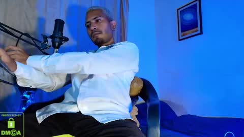 Snapshot of imyourg0d chatting on September 12, 7:16 pm Daniel thumb up me please its important Im new INDEPENDENT MODEL online show from September 12, 7:16 pm