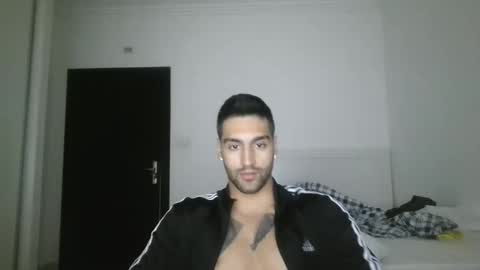 imyouroniichan online show from October 31, 9:42 am