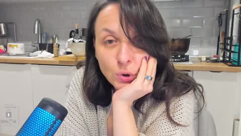 Ina Kush online show from December 13, 10:02 pm