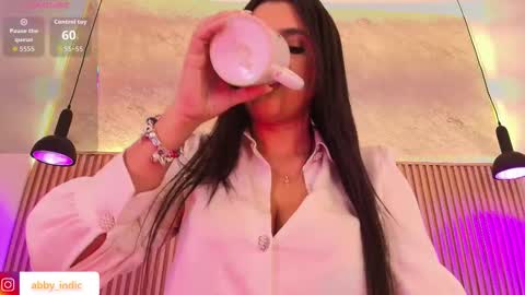 Indi Catalina online show from December 19, 1:39 pm