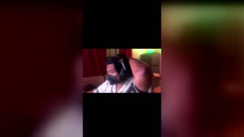 mallu guy online show from July 27, 2:20 am
