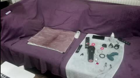 indian_exhibitionist online show from July 11, 12:48 am