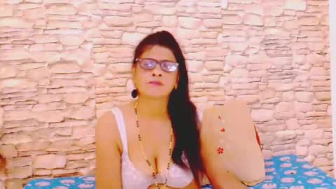 Femiez online show from March 12, 5:46 am