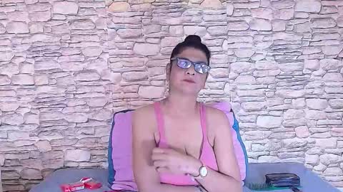 Femiez online show from October 15, 6:38 am