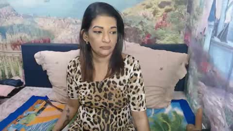 Alisha online show from October 31, 7:36 pm