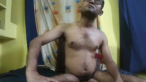 Snapshot of indiancumking chatting on February 10, 1:11 pm inindiancumking online show from February 10, 1:11 pm