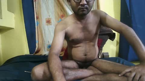 Snapshot of indiancumking chatting on February 5, 4:14 pm inindiancumking online show from February 5, 4:14 pm