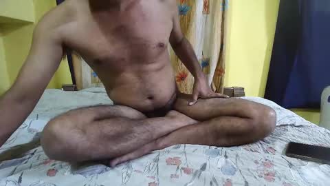 Snapshot of indiancumking chatting on February 16, 10:54 am inindiancumking online show from February 16, 10:54 am