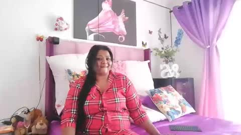 indiandelia online show from February 23, 10:17 am