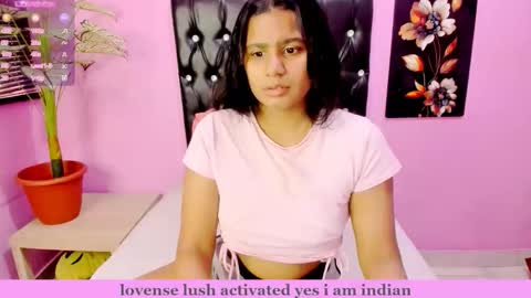 PARADISEQUEEN online show from October 7, 7:15 am