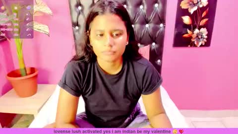 PARADISEQUEEN online show from February 7, 9:56 am