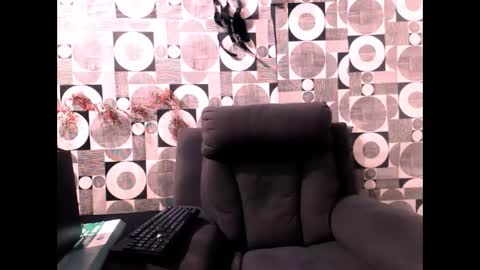 candy online show from February 20, 5:37 pm