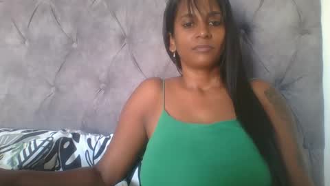 Snapshot of indianjasmin chatting on January 18, 5:41 am priya online show from January 18, 5:41 am
