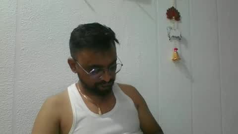 Indian lover online show from October 30, 7:53 am