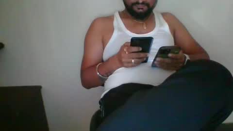 Indian lover online show from January 18, 9:02 am