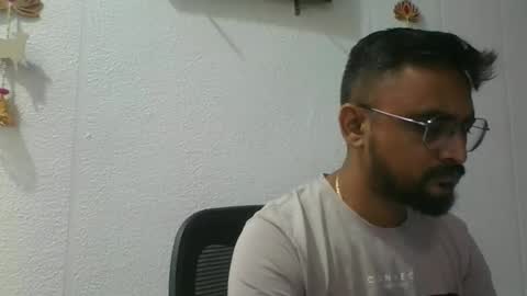 Indian lover online show from October 28, 5:30 am