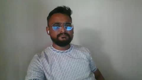 Indian lover online show from February 1, 6:32 am