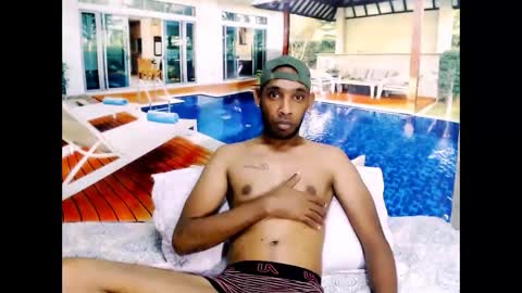 indianmagicmike69 online show from November 5, 7:05 pm