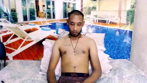 indianmagicmike69 online show from December 15, 4:14 pm