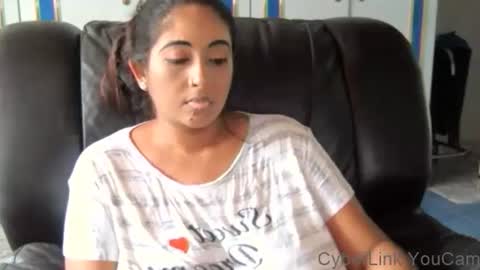 Snapshot of indianplaygal69 chatting on December 12, 11:17 am Indianpalgal69 online show from December 12, 11:17 am