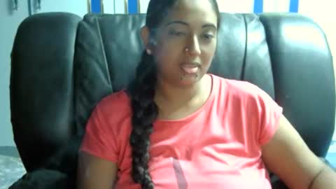 Snapshot of indianplaygal69 chatting on February 8, 6:33 am Indianpalgal69 online show from February 8, 6:33 am